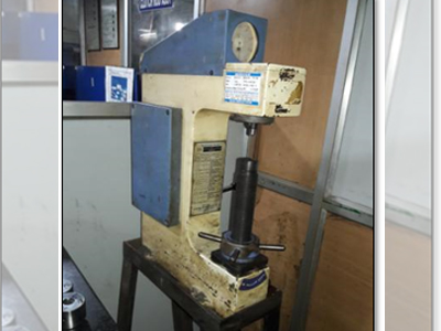Rockwell Hardness Tester